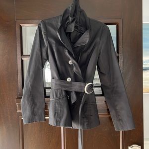 Trench coat with sport collar